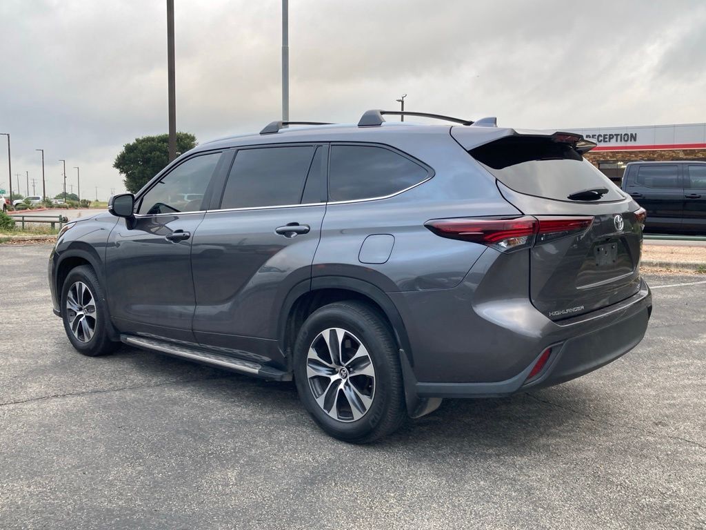 2024 Toyota Highlander XLE San Antonio TX