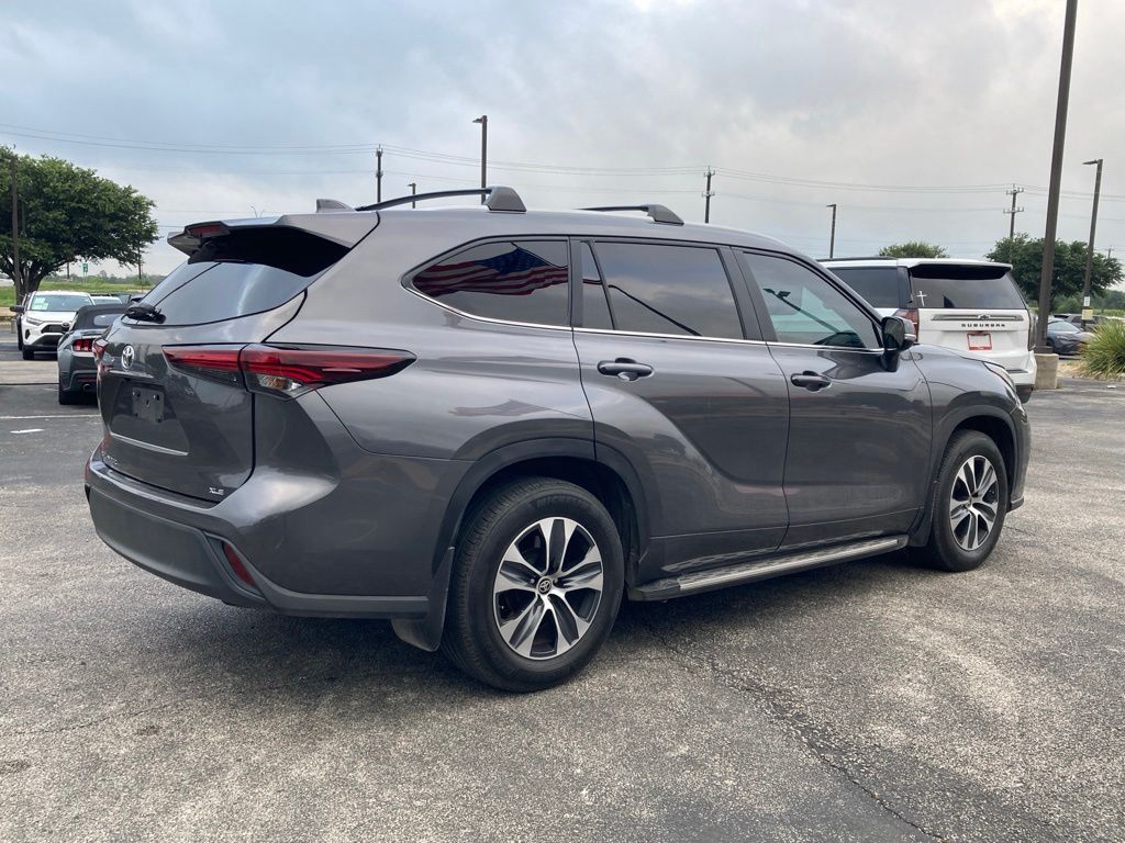 2024 Toyota Highlander XLE San Antonio TX