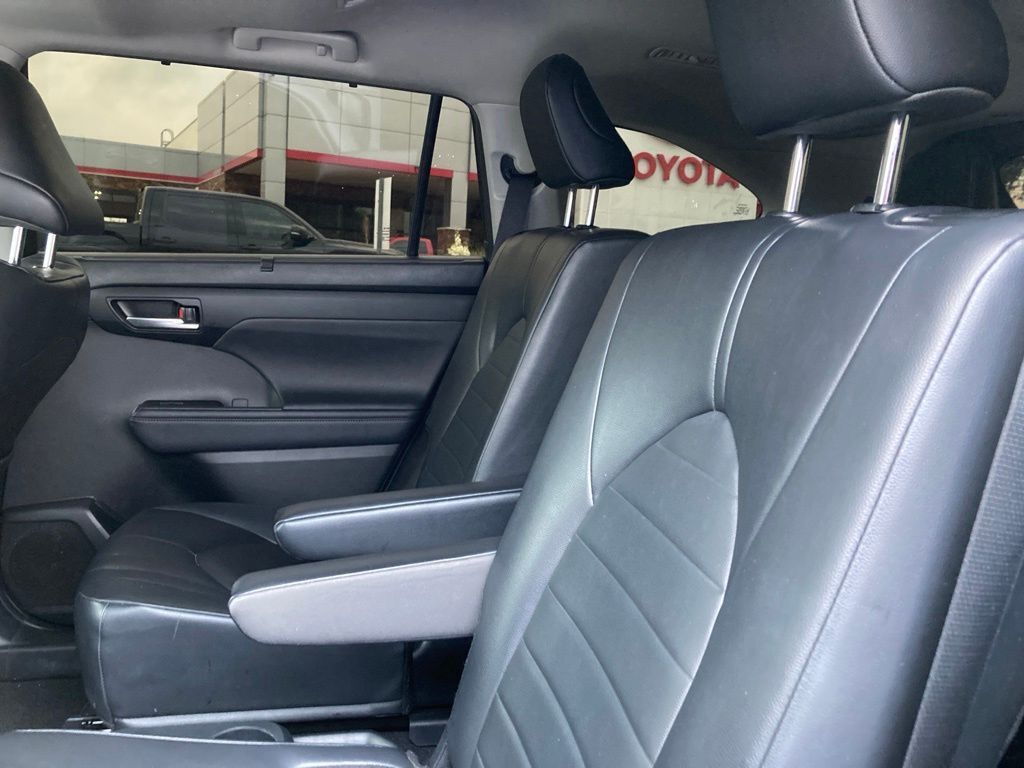 2024 Toyota Highlander XLE San Antonio TX