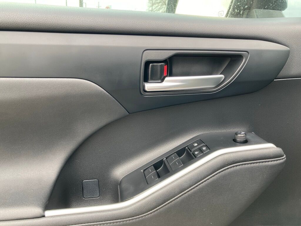 2024 Toyota Highlander XLE San Antonio TX