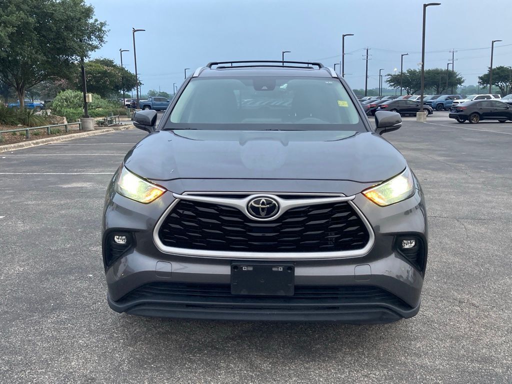 2024 Toyota Highlander XLE