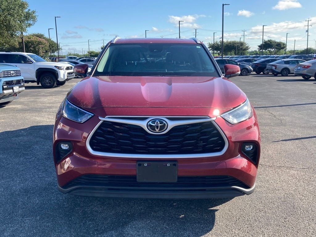 2024 Toyota Highlander XLE