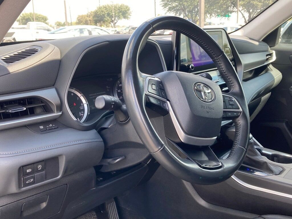 2024 Toyota Highlander XLE San Antonio TX