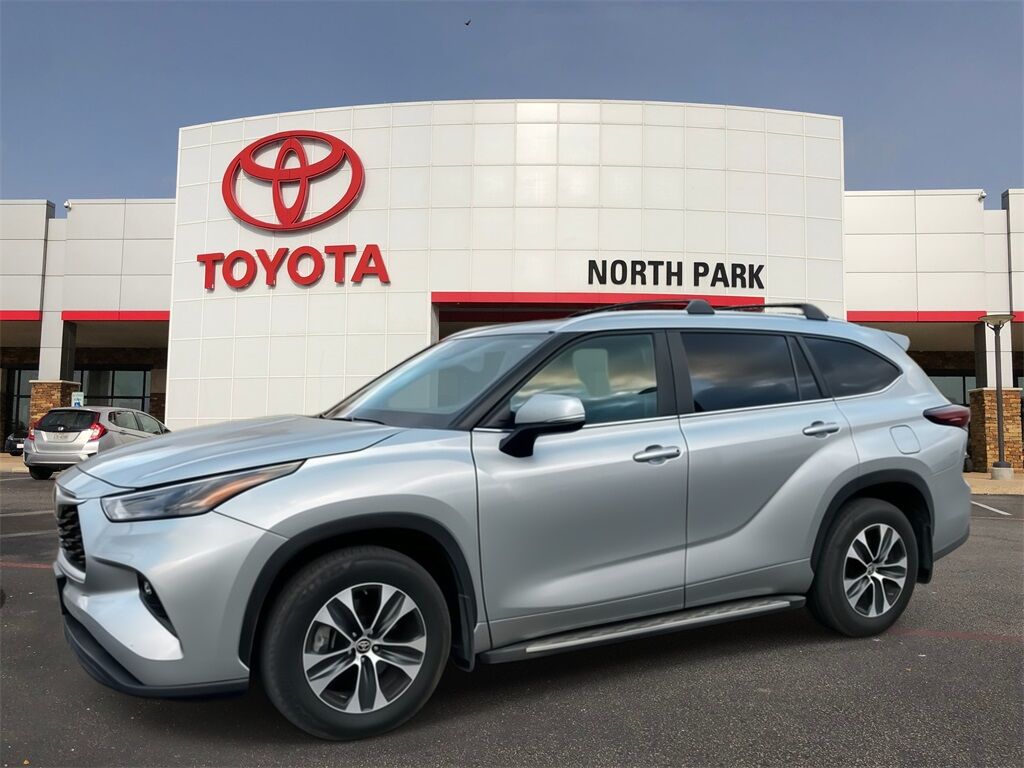 2024 Toyota Highlander