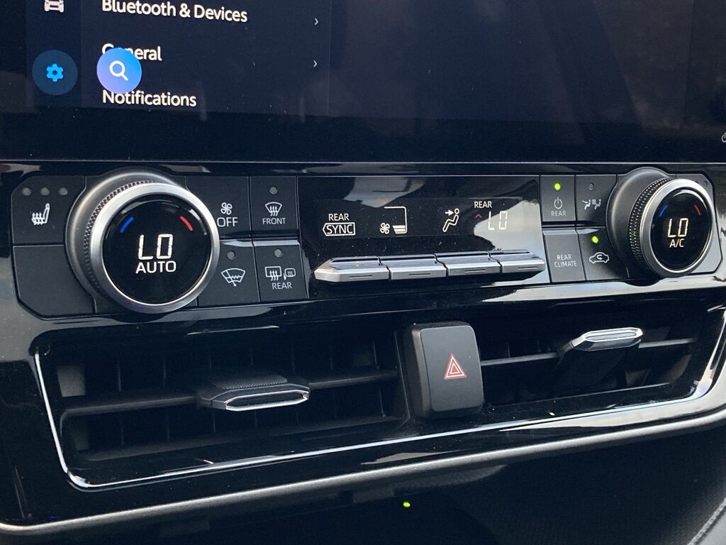 2024 Toyota Highlander XLE San Antonio TX