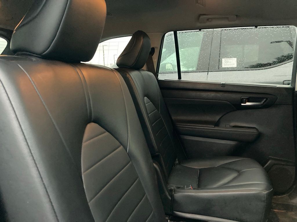 2024 Toyota Highlander XLE San Antonio TX