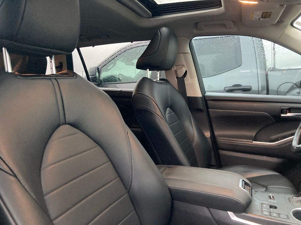 2024 Toyota Highlander XLE San Antonio TX