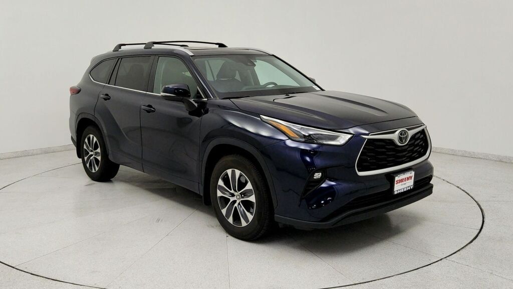 2024 Toyota Highlander XLE
