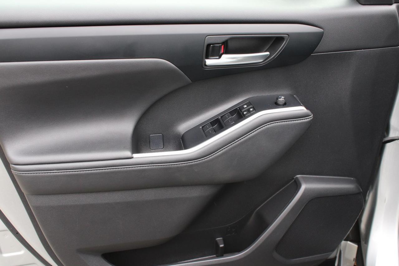 2024 Toyota Highlander XLE Stafford VA