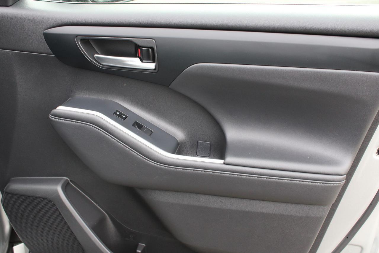 2024 Toyota Highlander XLE Stafford VA