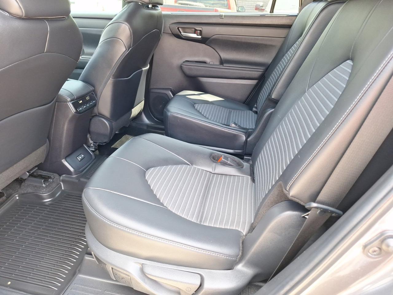 2024 Toyota Highlander XSE Hurst TX