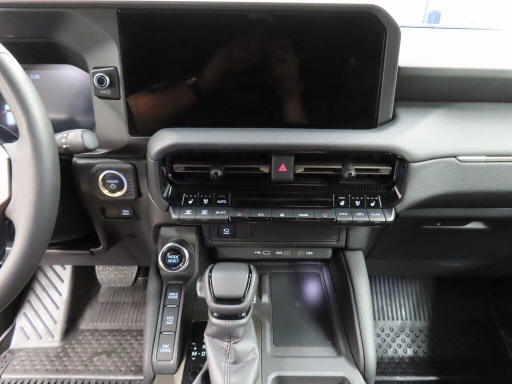 2024 Toyota Land Cruiser Base 4WD Fond du Lac WI