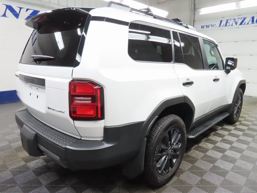 2024 Toyota Land Cruiser Base 4WD Fond du Lac WI