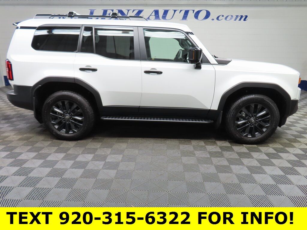 2024 Toyota Land Cruiser Base 4WD Fond du Lac WI