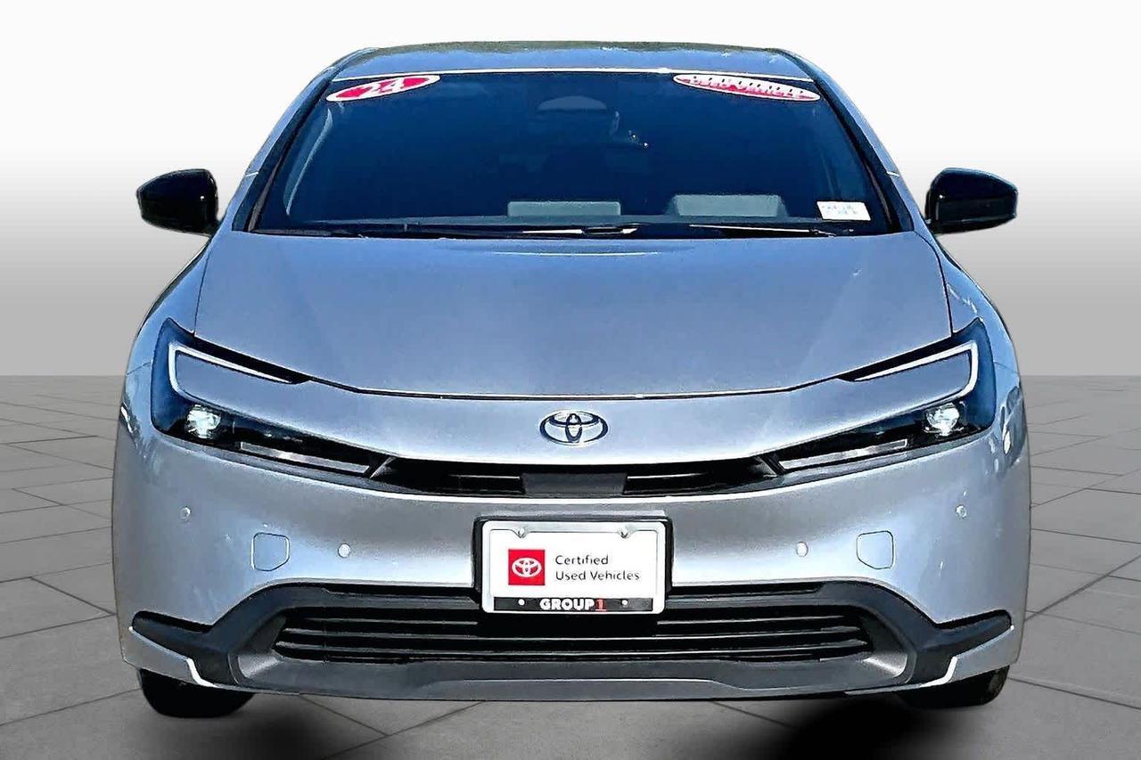 2024 Toyota Prius LE