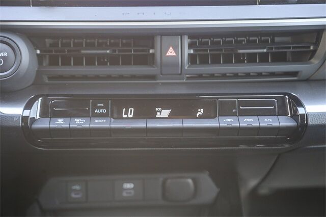 2024 Toyota Prius LE Glendale CA