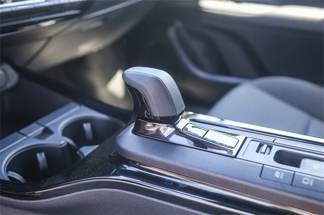 2024 Toyota Prius LE Glendale CA