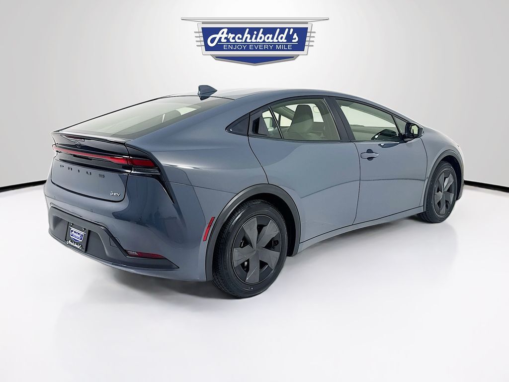 2024 Toyota Prius LE Kennewick WA