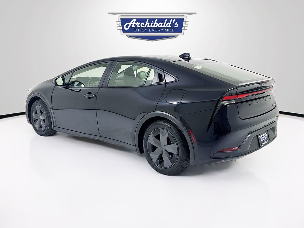 2024 Toyota Prius LE Kennewick WA