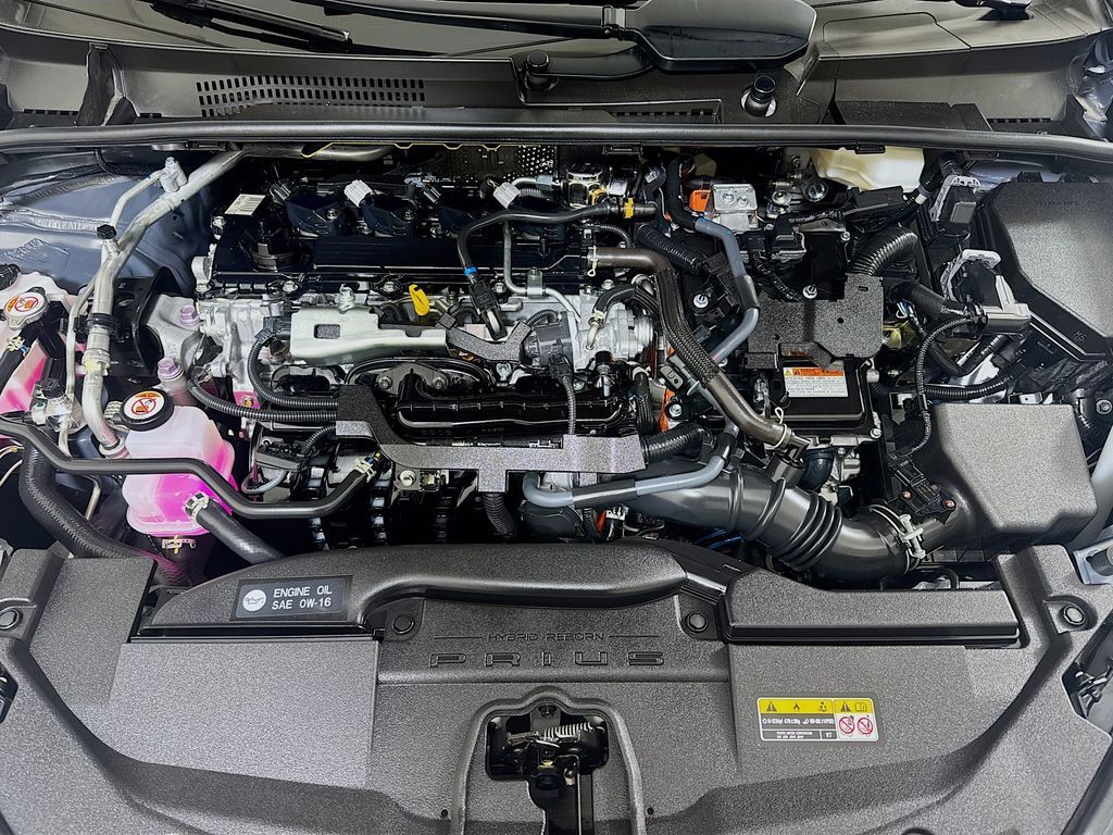 2024 Toyota Prius LE Kennewick WA