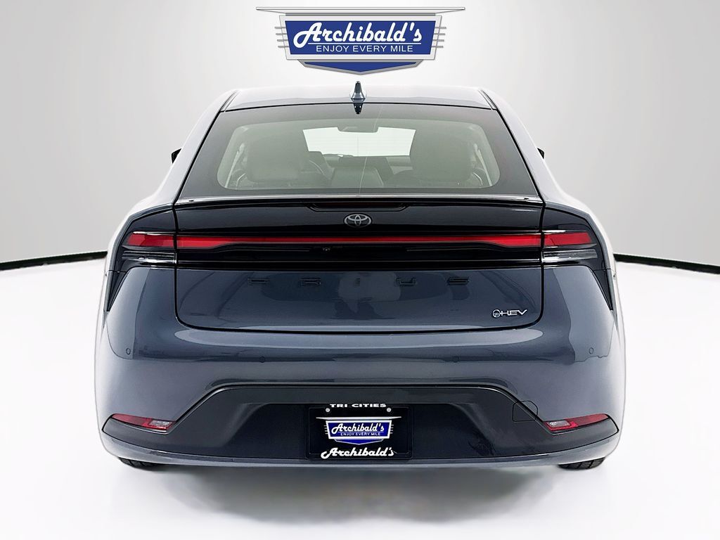 2024 Toyota Prius LE Kennewick WA