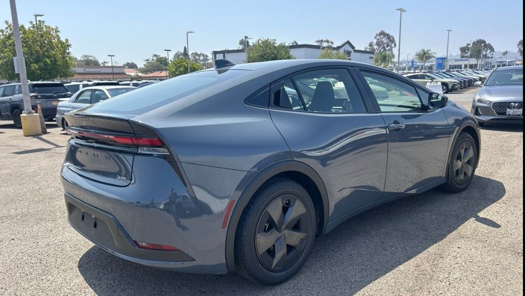 2024 Toyota Prius LE Portland OR