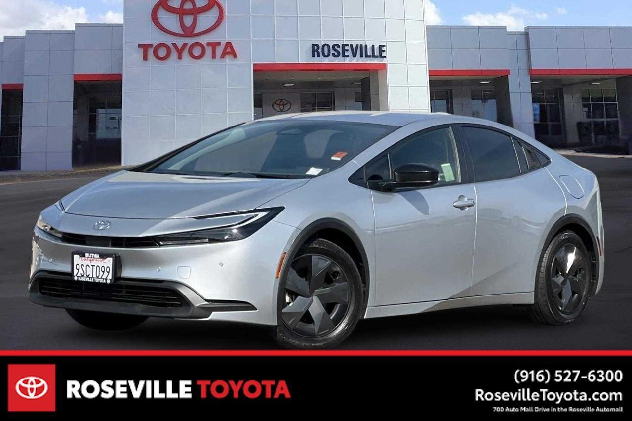 2024 Toyota Prius LE