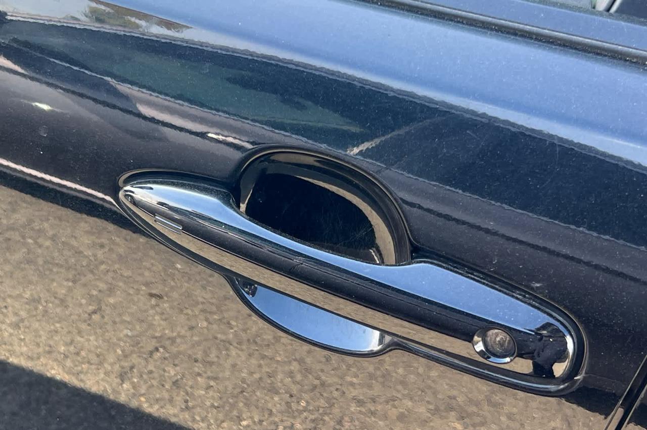 2024 Toyota Prius LE Roseville CA