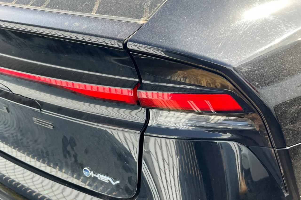 2024 Toyota Prius LE Roseville CA