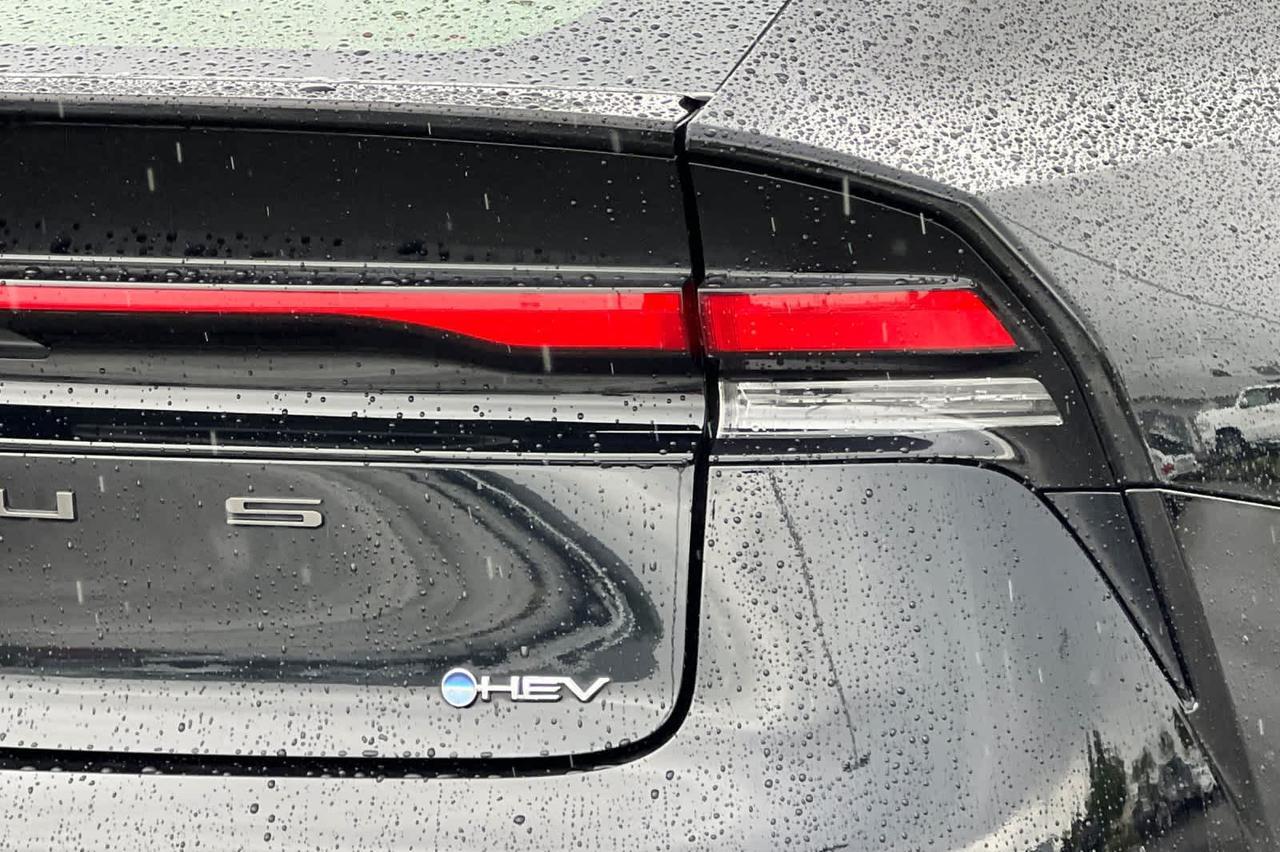 2024 Toyota Prius LE Roseville CA