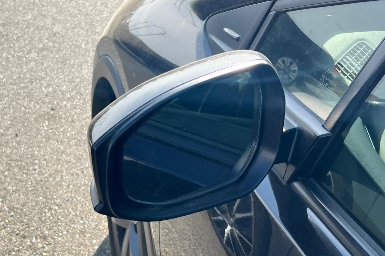 2024 Toyota Prius LE Roseville CA