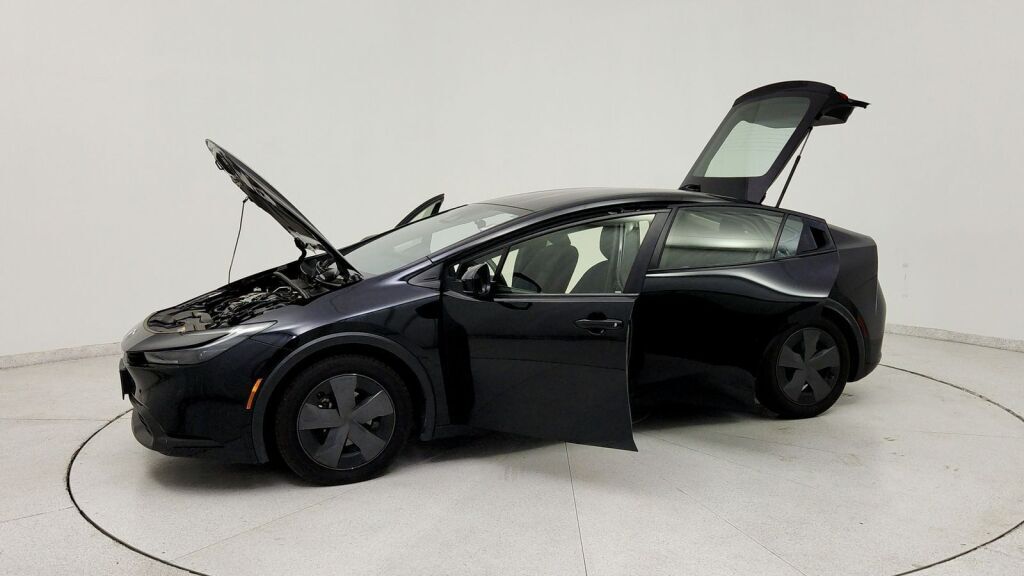 2024 Toyota Prius LE Laurel MD
