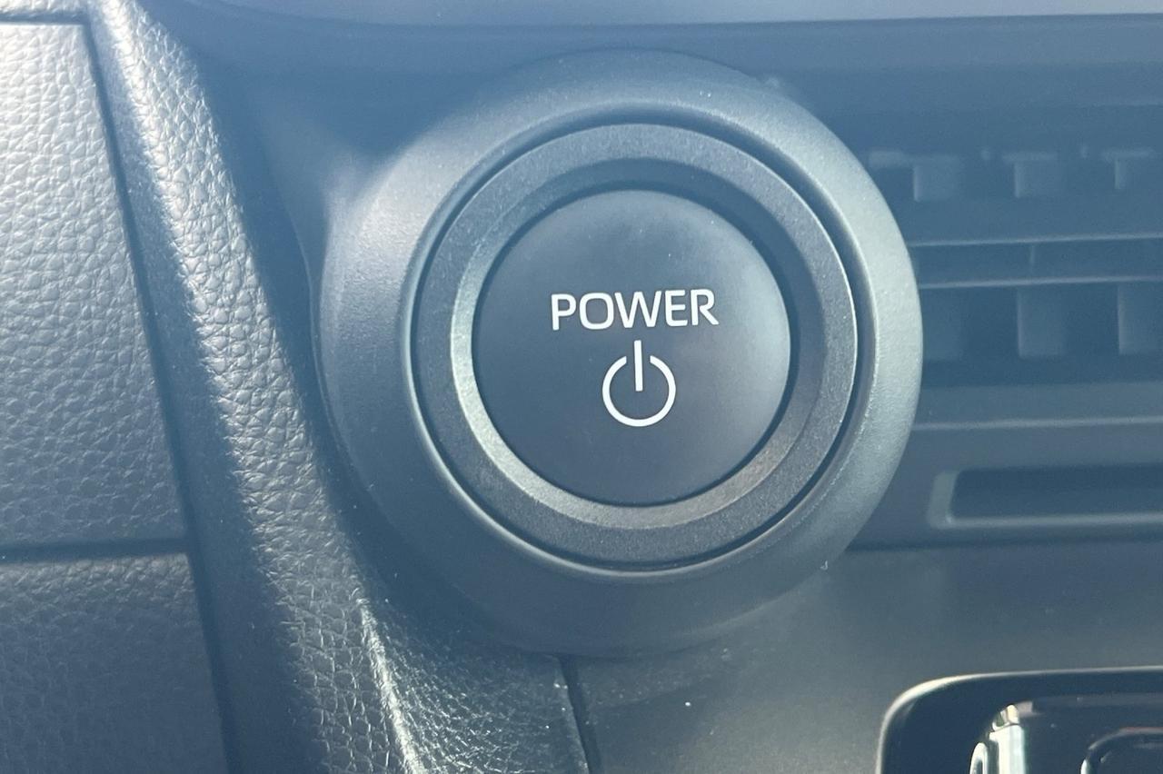 2024 Toyota Prius Limited Ontario OR