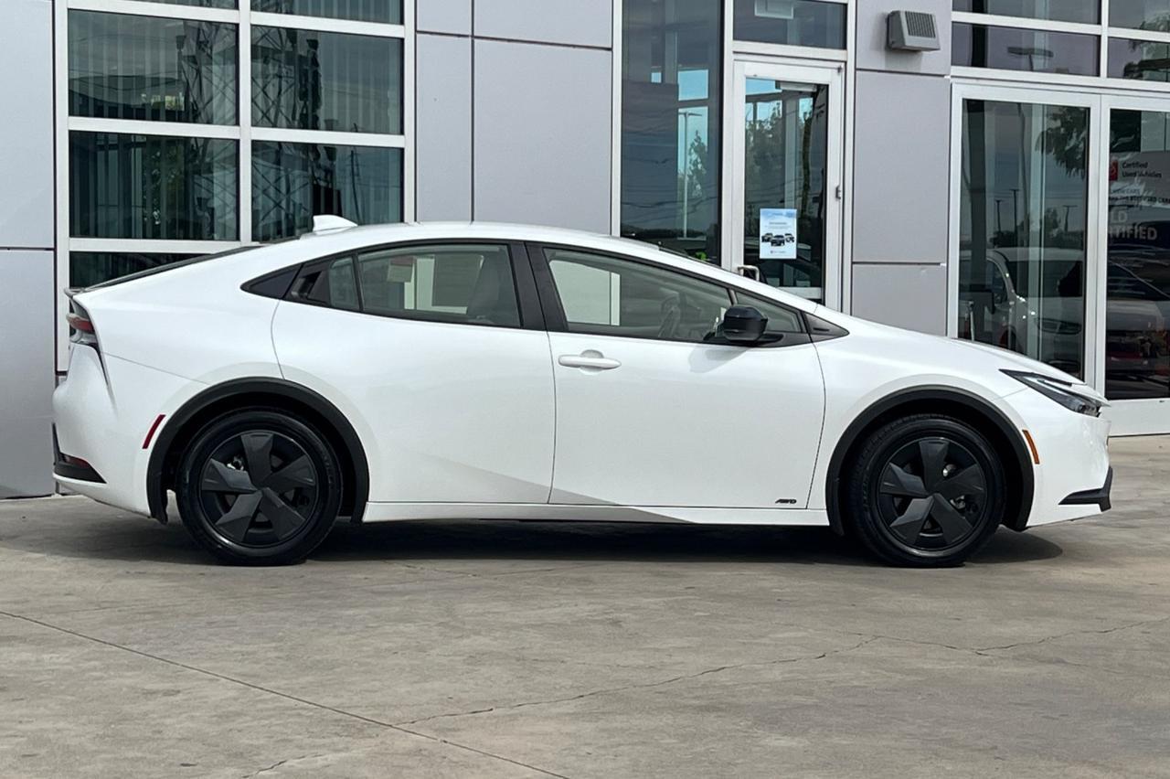 2024 Toyota Prius Limited Ontario OR