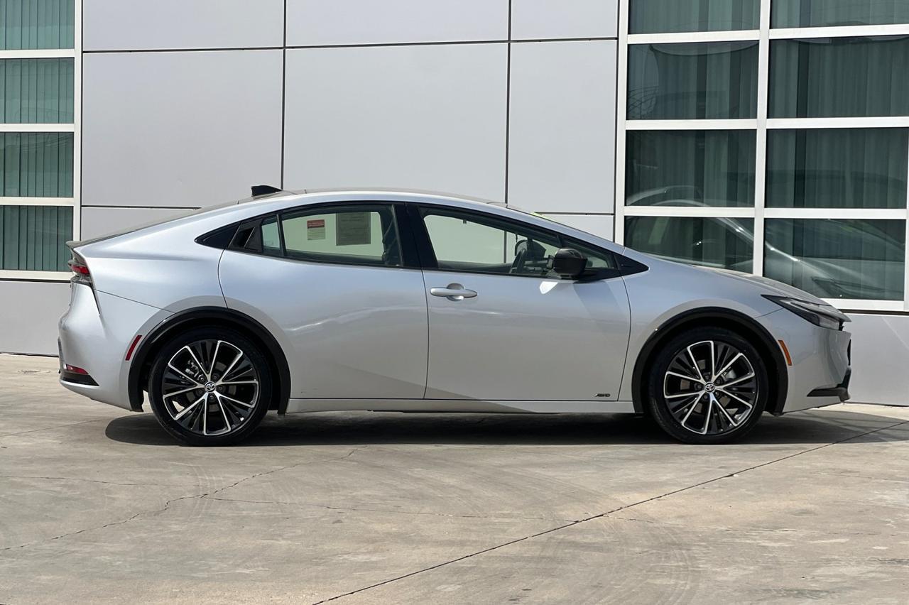 2024 Toyota Prius Limited Ontario OR