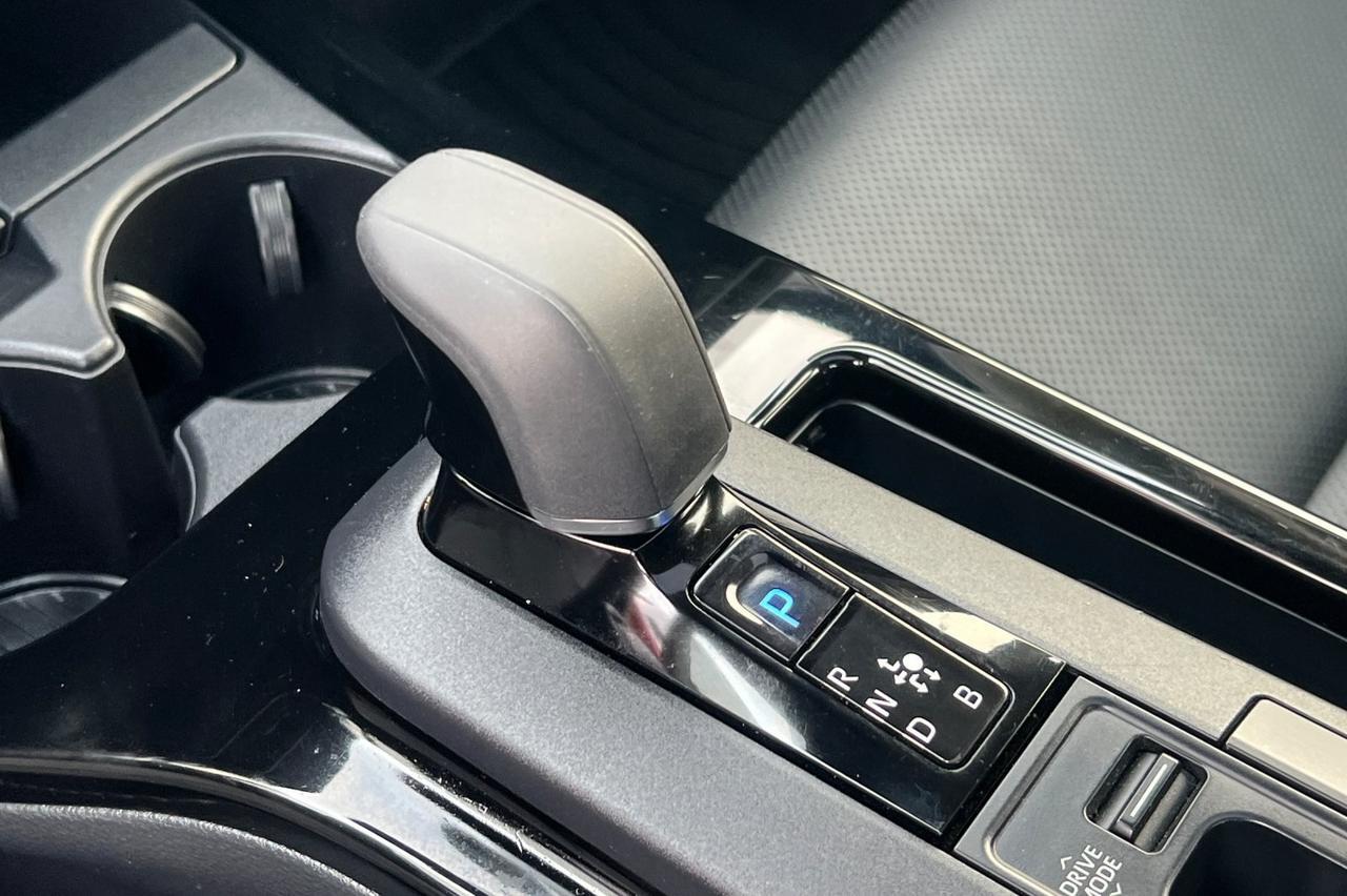 2024 Toyota Prius Limited Ontario OR