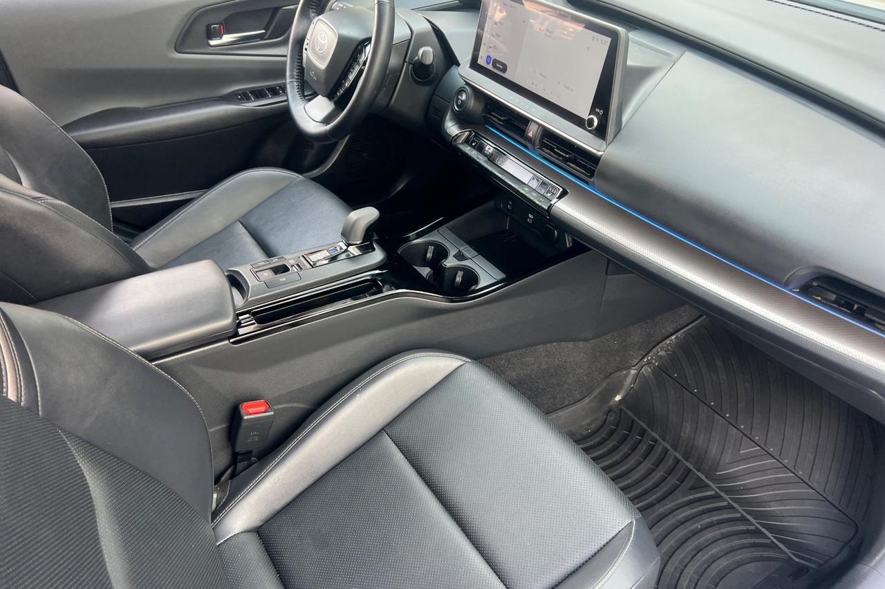 2024 Toyota Prius Limited Ontario OR