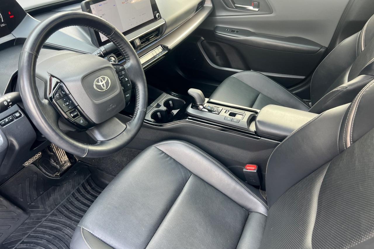2024 Toyota Prius Limited Ontario OR