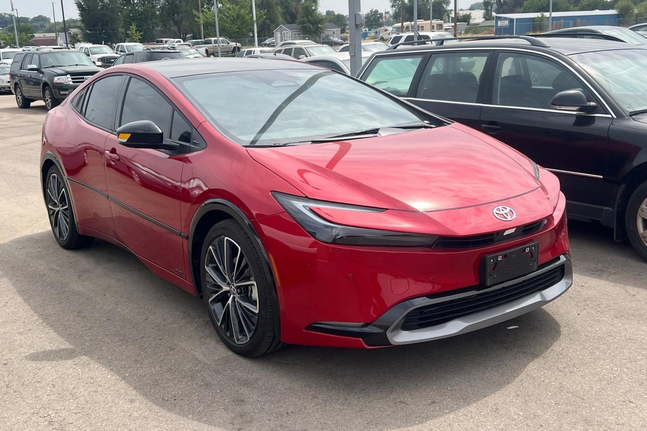 2024 Toyota Prius Limited Ontario OR