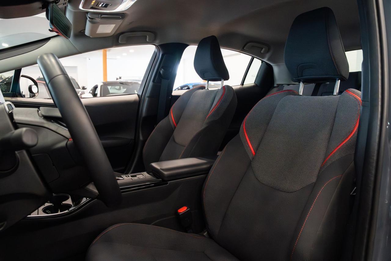2024 Toyota Prius Prime SE Gladstone OR