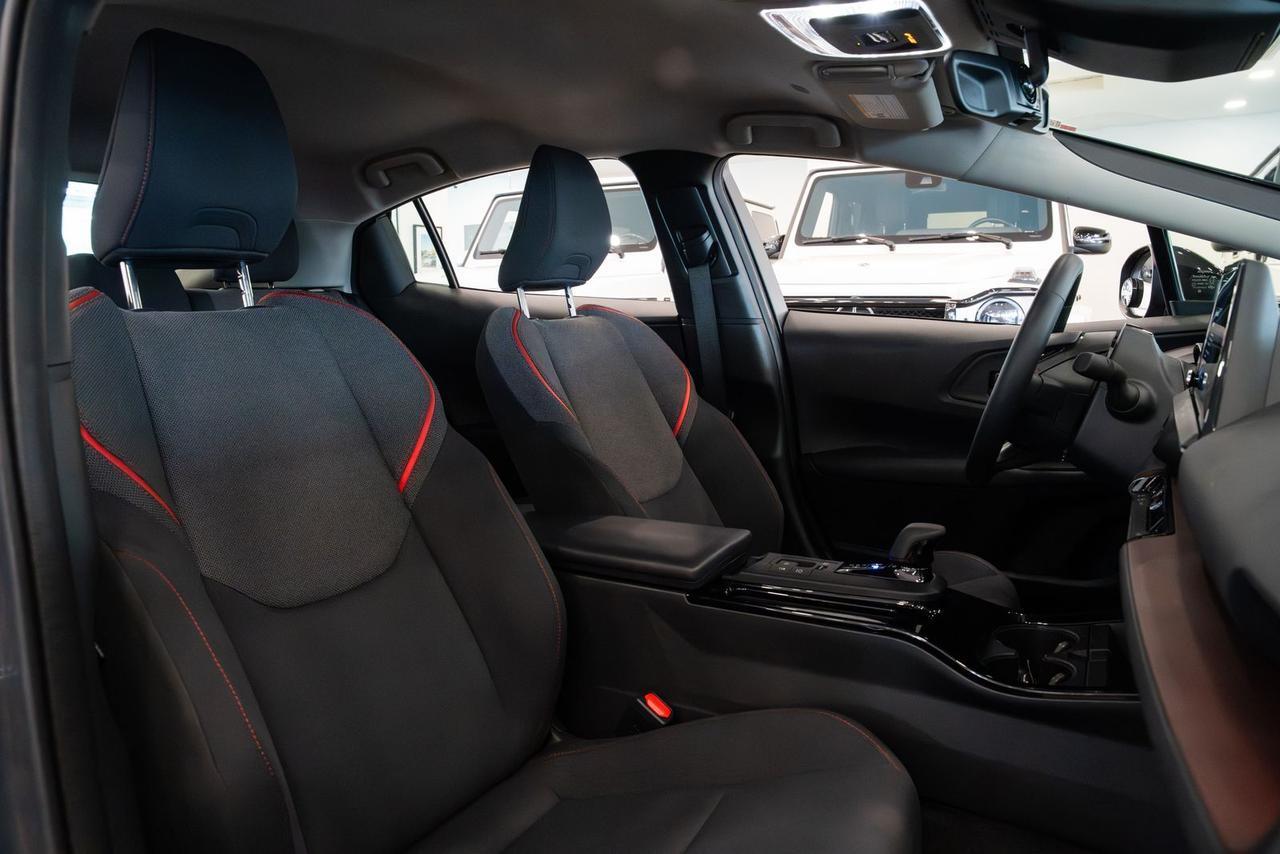 2024 Toyota Prius Prime SE Gladstone OR