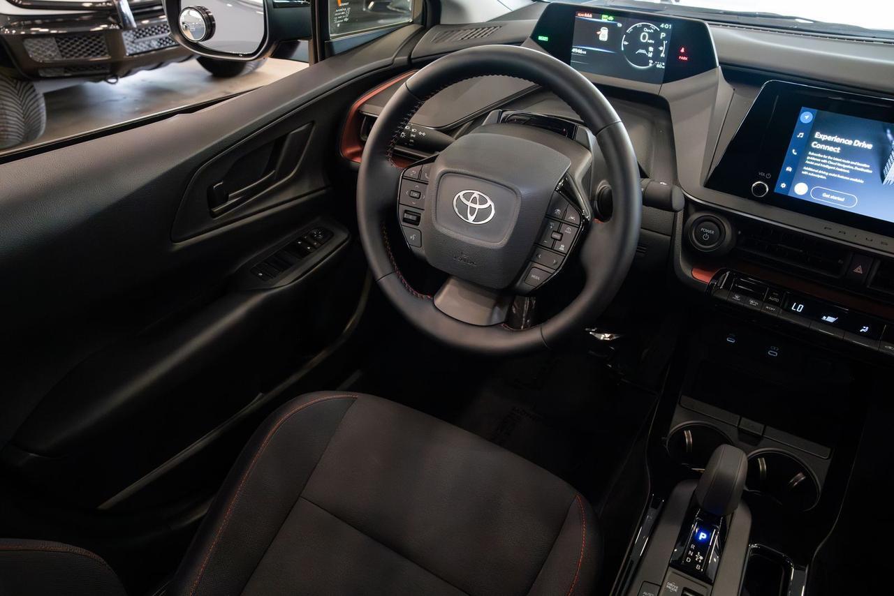 2024 Toyota Prius Prime SE Gladstone OR