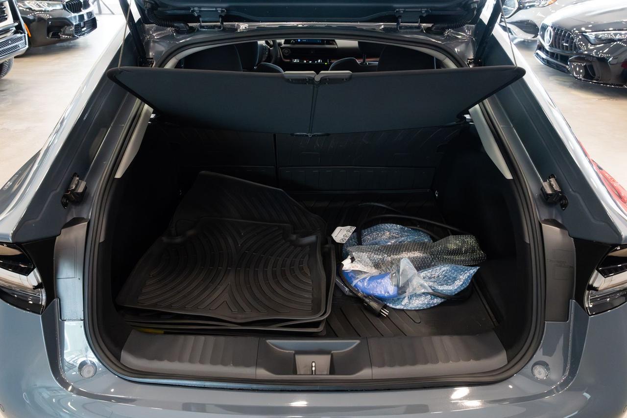 2024 Toyota Prius Prime SE Gladstone OR