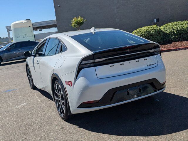 2024 Toyota Prius Prime SE Roseville CA