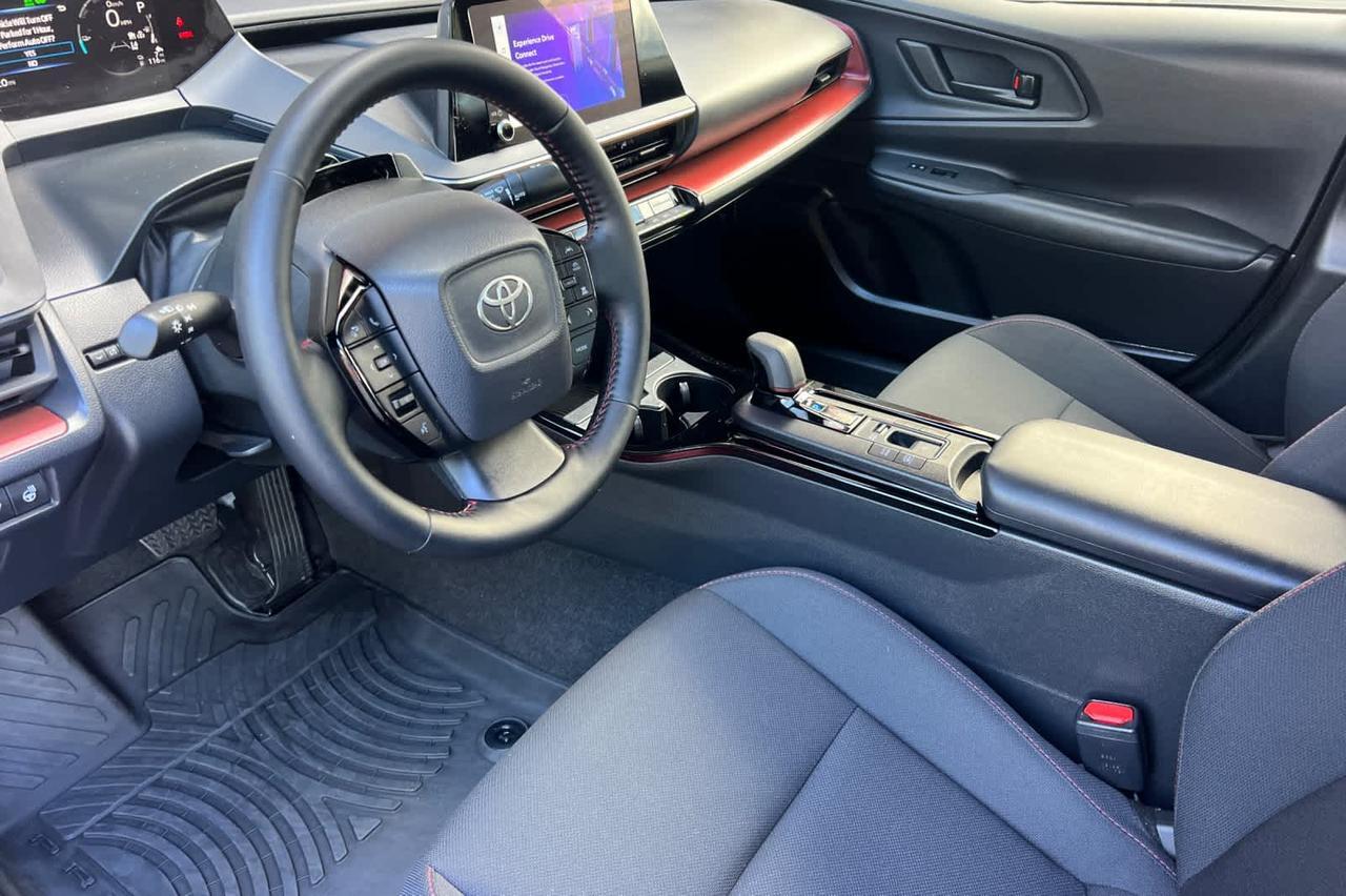 2024 Toyota Prius Prime SE Roseville CA