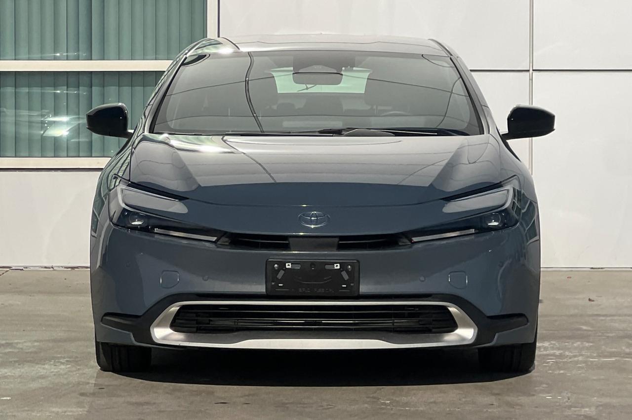 2024 Toyota Prius Prime SE Ontario OR
