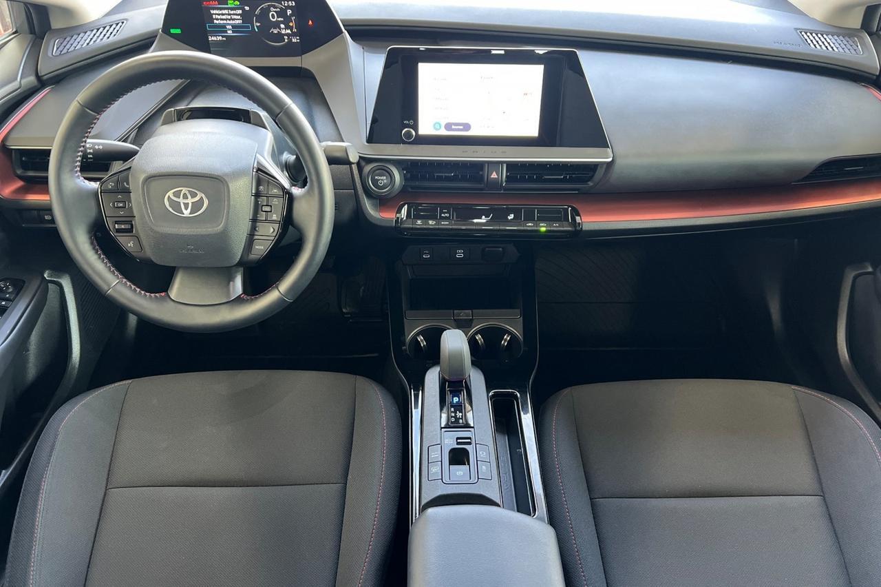 2024 Toyota Prius Prime SE Ontario OR