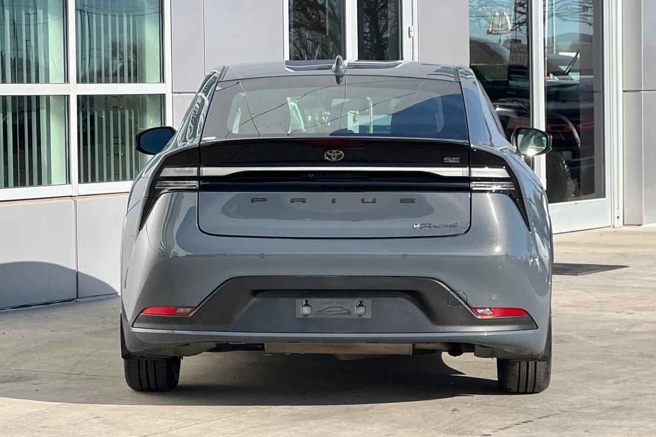 2024 Toyota Prius Prime SE Ontario OR
