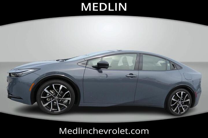 2024 Toyota Prius Prime SE Wilson NC
