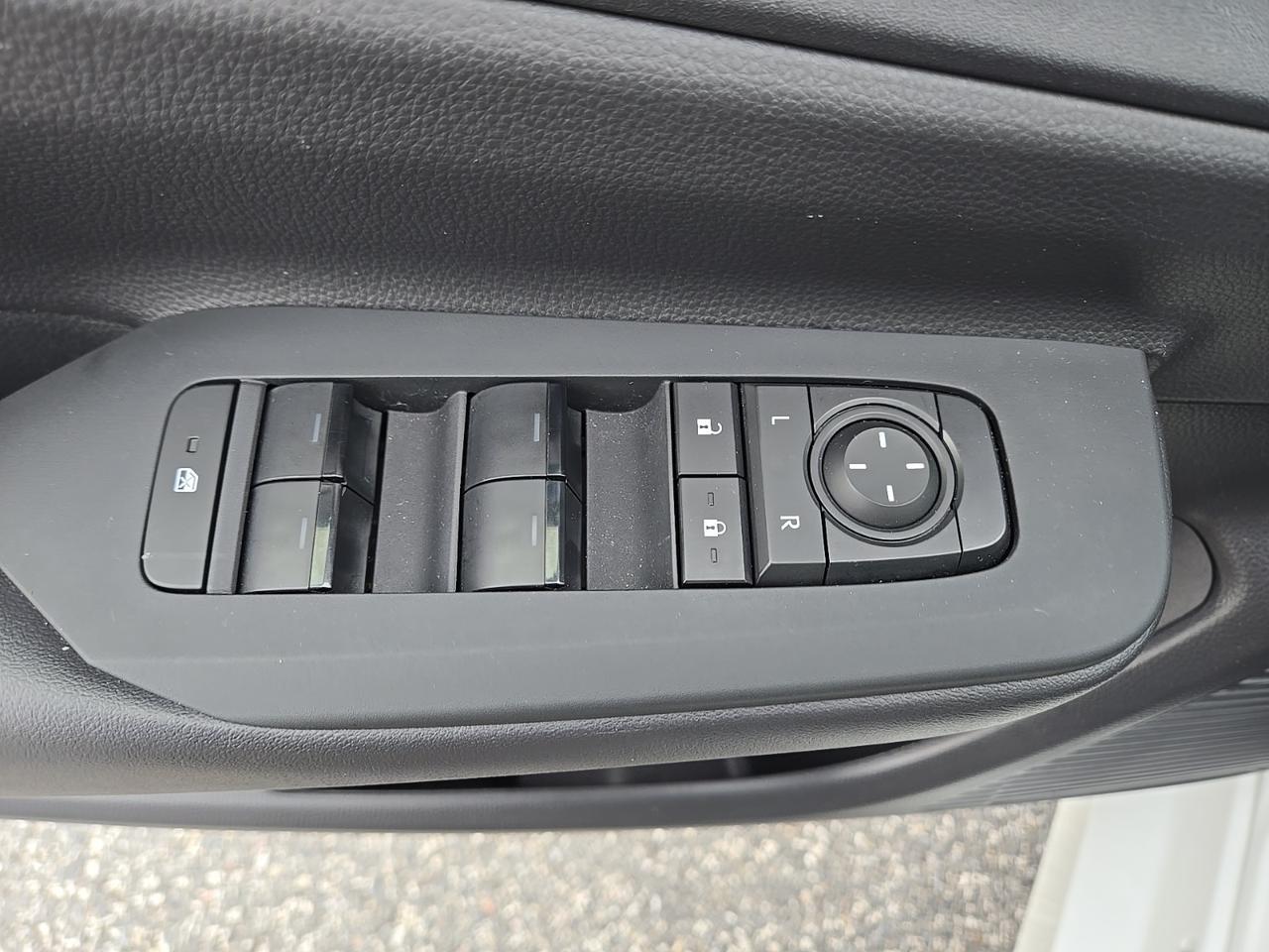 2024 Toyota Prius Prime SE Glen Burnie MD